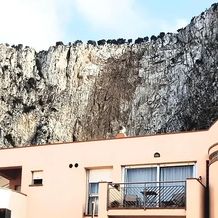 Holiday home Addaura